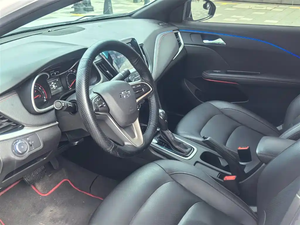 Chevrolet Monza 2019 RS 330T Auto Enjoy Edition China VI