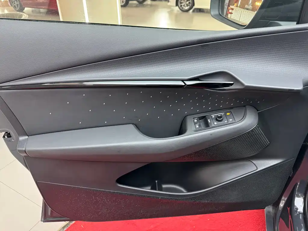 Volkswagen ID.6 2024 Ultra Long Range