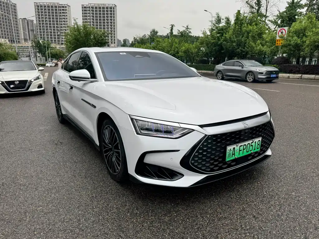 Han 2022 DM-i 121KM Premium Edition