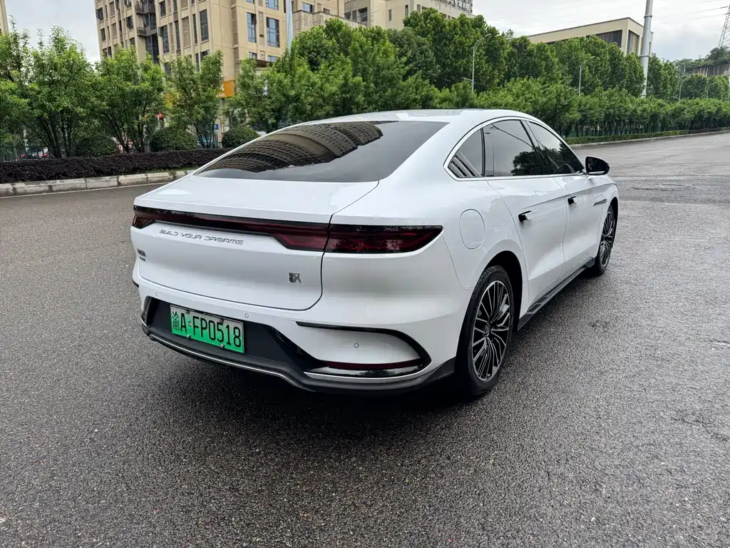 Han 2022 DM-i 121KM Premium Edition
