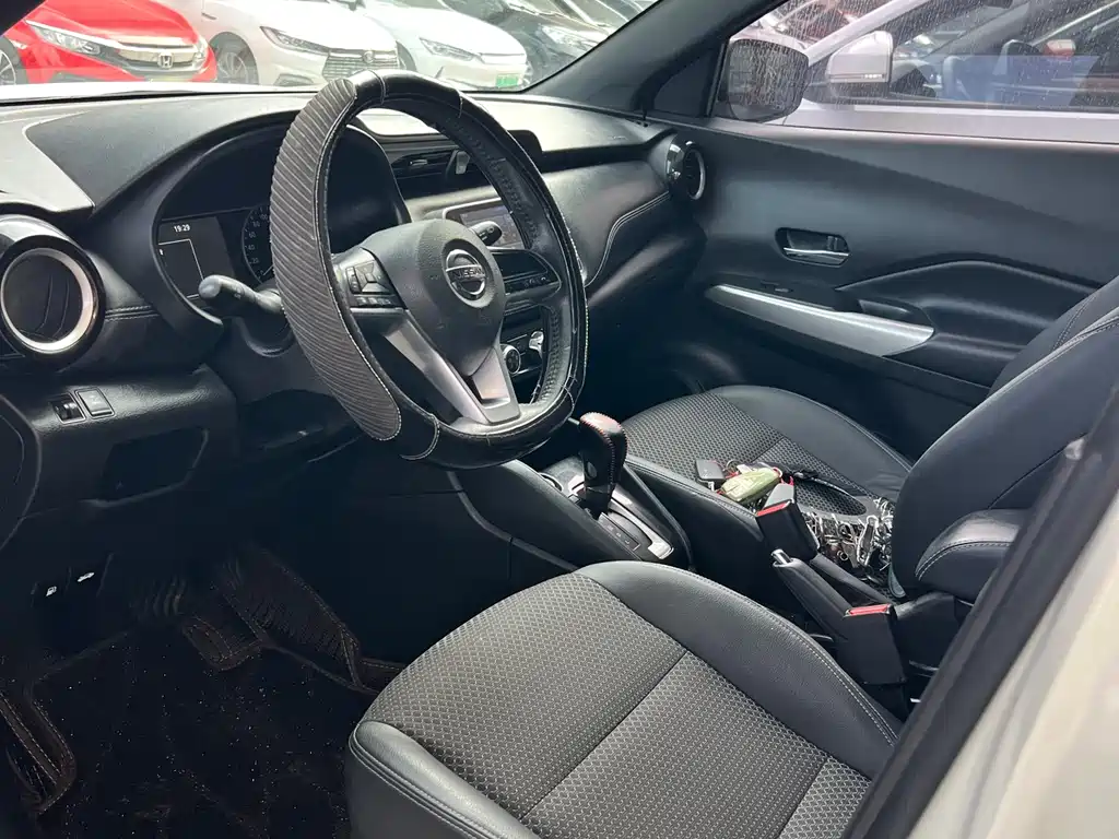 Nissan Kicks 2018 1.5L CVT Intelligent Luxury Edition