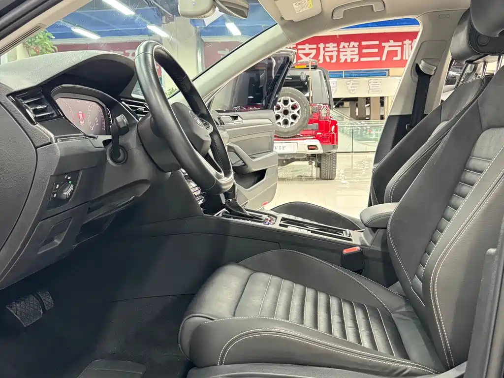 Volkswagen Magotan 2021 330TSI DSG 30th Anniversary Edition