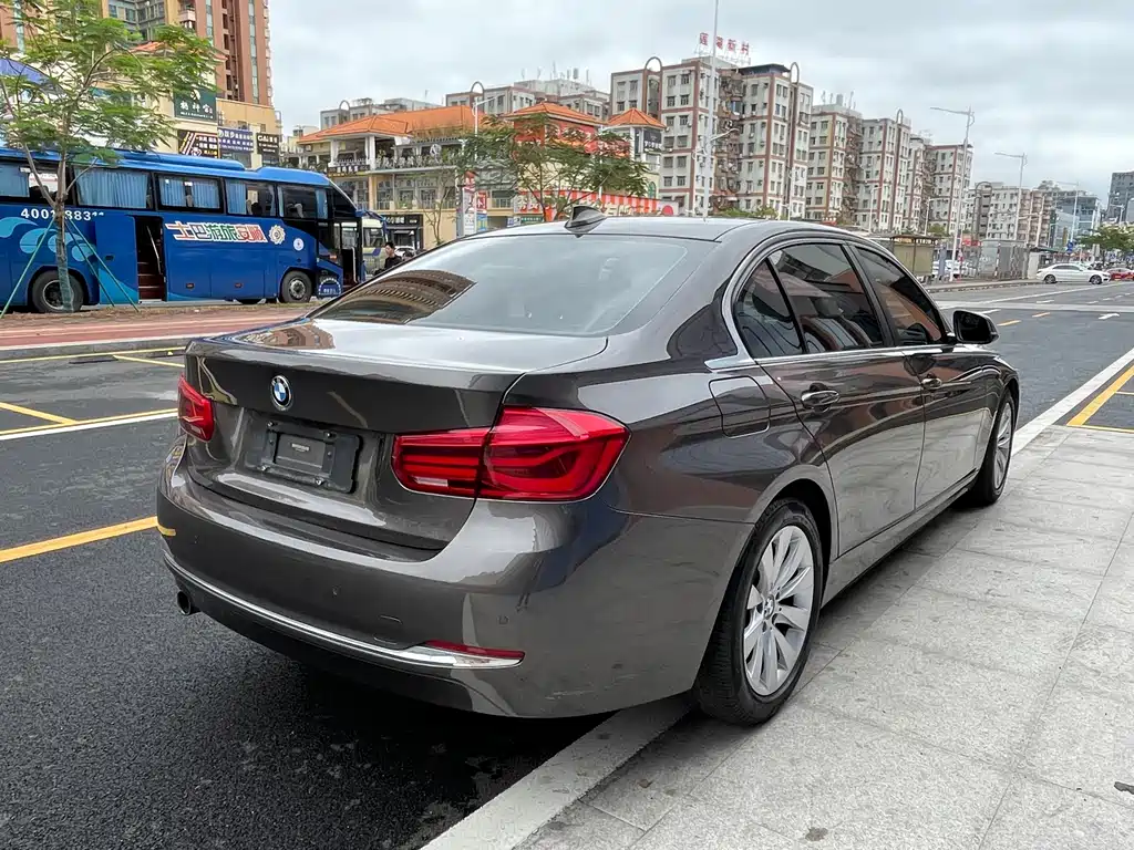 BMW 3 Series 2017 318Li Fashion Edition