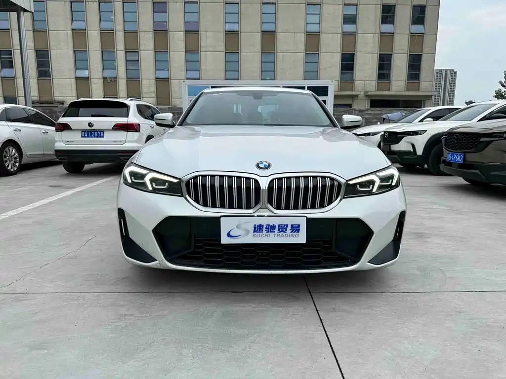 BMW 3 Series 2023 320Li M Sport Package - фото 2