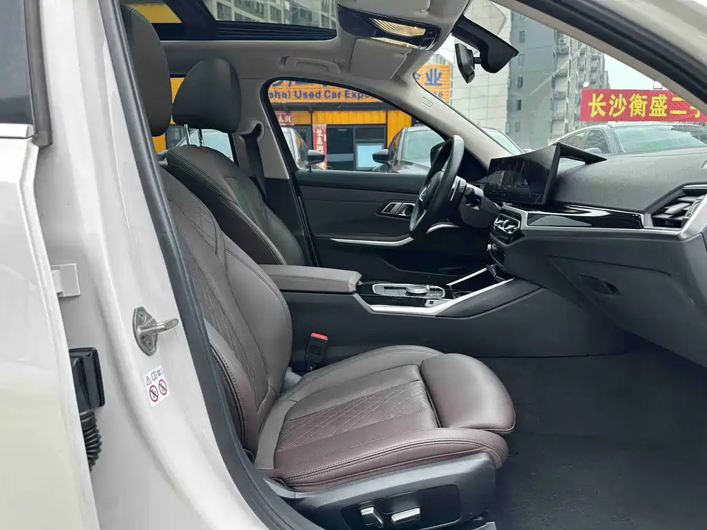 BMW 3 Series 2023 320Li M Sport Package - фото 14