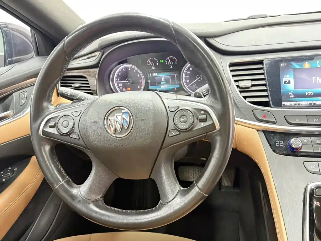 Buick LaCrosse 2018 28T Luxury Edition