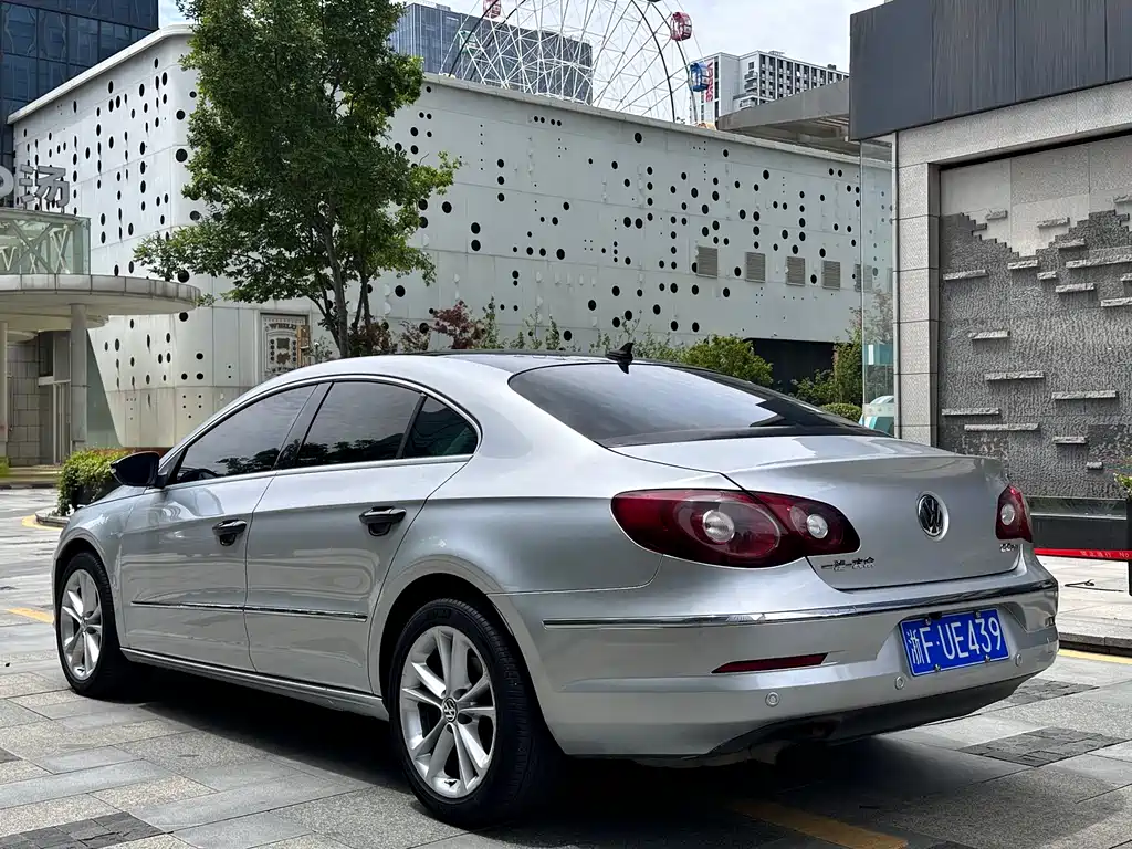 FAW-Volkswagen CC 2011 1.8TSI Premium