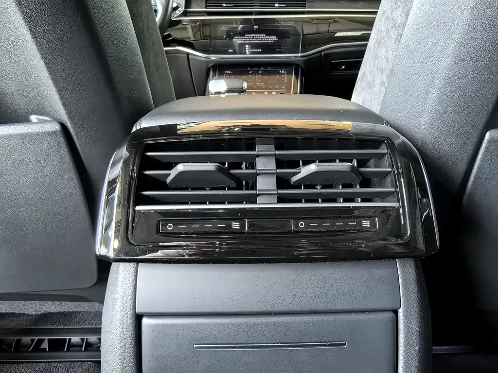 Audi A8L 2021 50 TFSI quattro Comfort