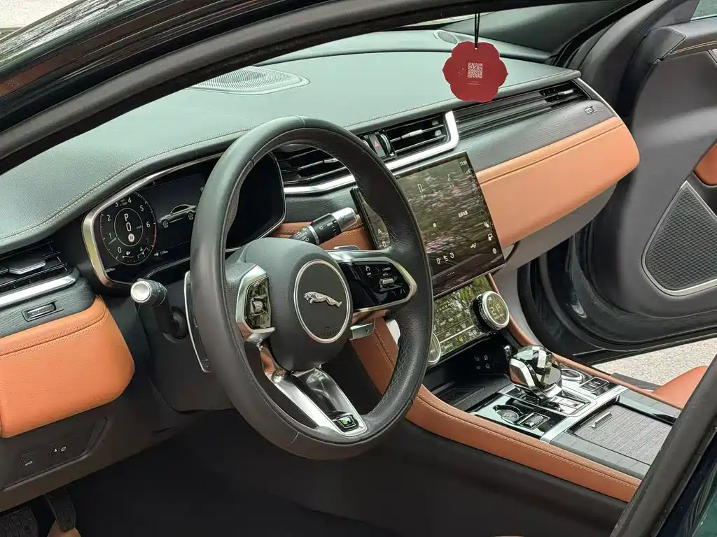 Jaguar XFL 2021 XFL 2.0T P250 RWD Elite Sport Edition
