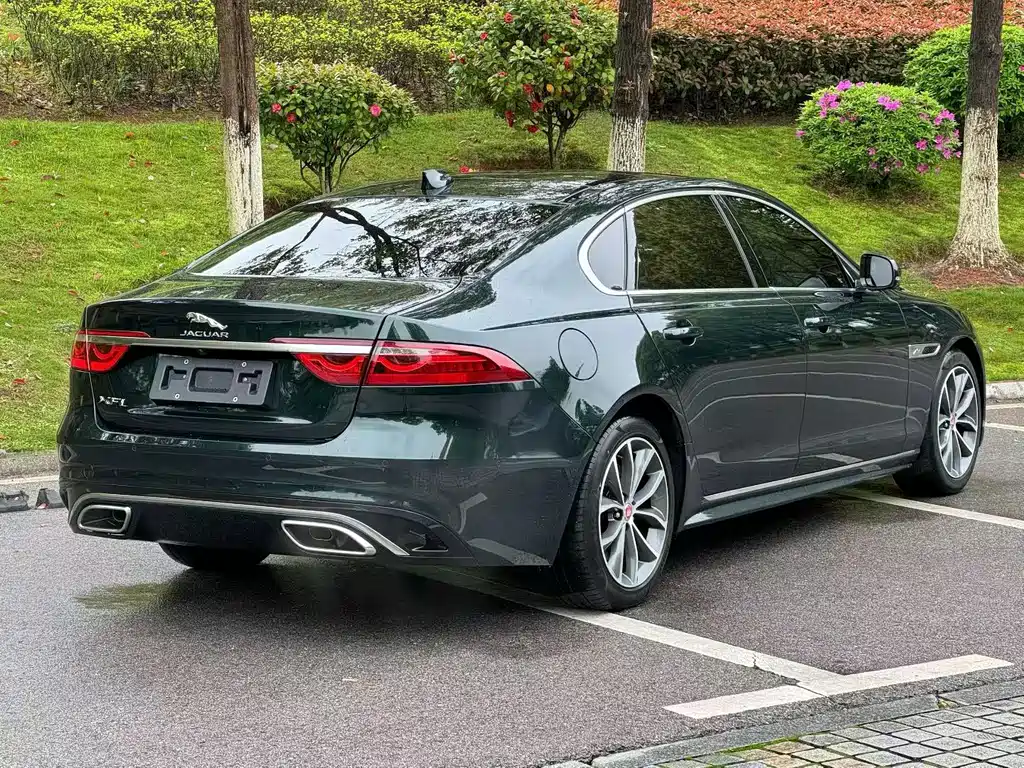 Jaguar XFL 2021 XFL 2.0T P250 RWD Elite Sport Edition