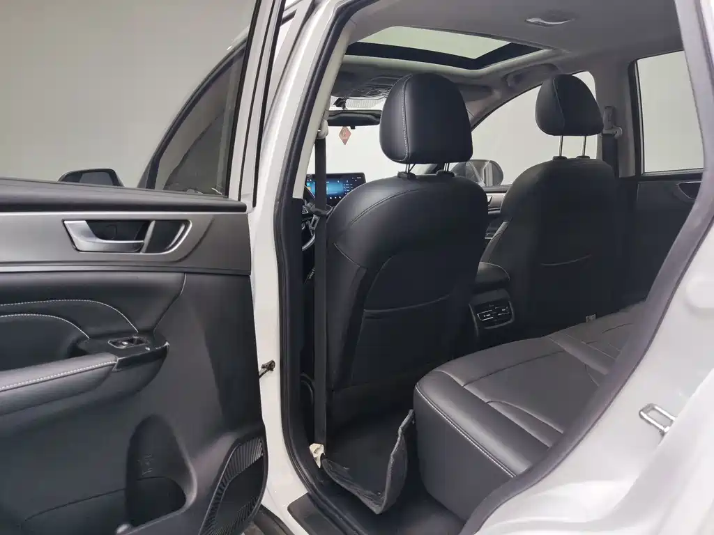 Haval M6 2021 PLUS 1.5T DCT Smart Enjoyment Edition