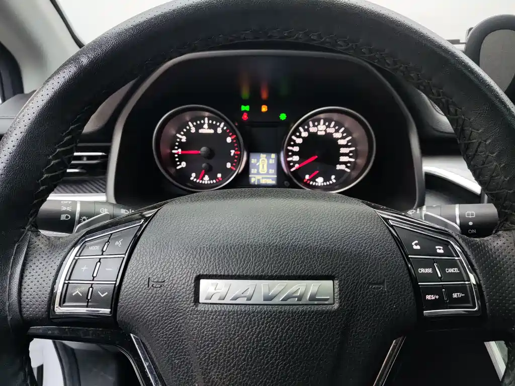 Haval M6 2021 PLUS 1.5T DCT Smart Enjoyment Edition