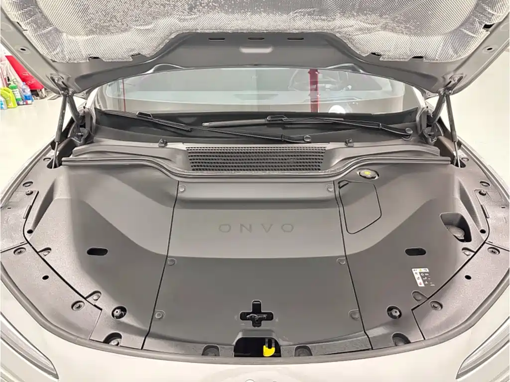 Onvo L60 2024 60kWh RWD