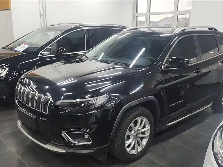 2019 Jeep Cherokee 2.0T 2WD Smart Edition China V