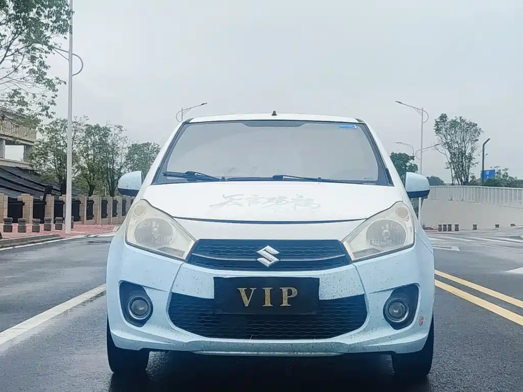 Suzuki Alto 2013 1.0L Manual Luxury