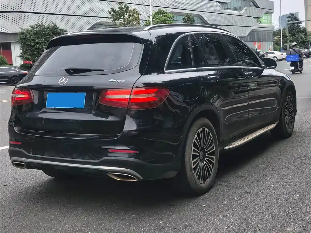Mercedes-Benz GLC 260 4MATIC Dynamic Edition 2019