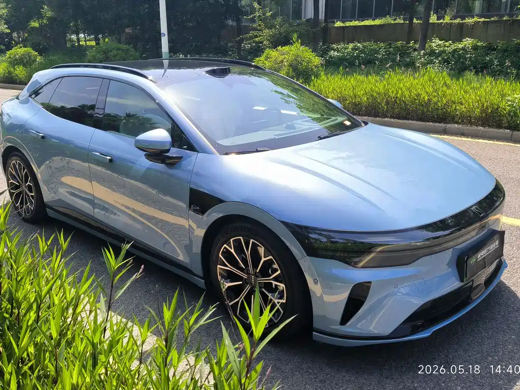 Zeekr 007 GT 2025 AWD Intelligent Driving Edition 75kWh