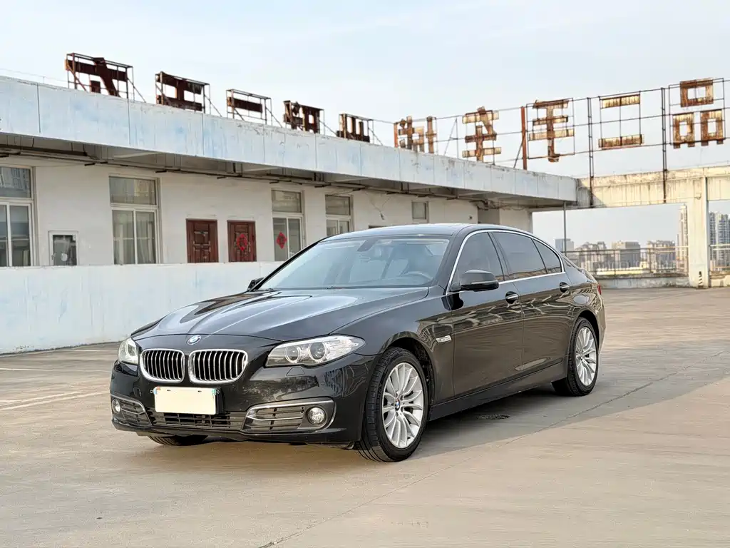BMW 5 Series 2014 525Li Luxury Design Edition