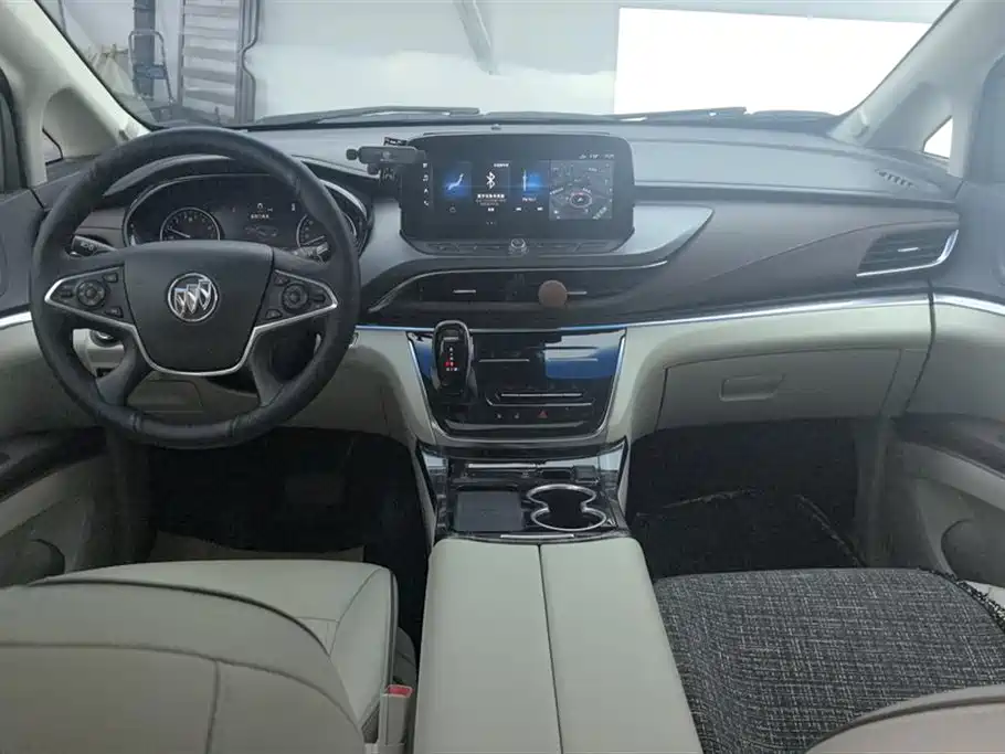 Buick GL8 2021 Land Business Class 652T Smart Luxury