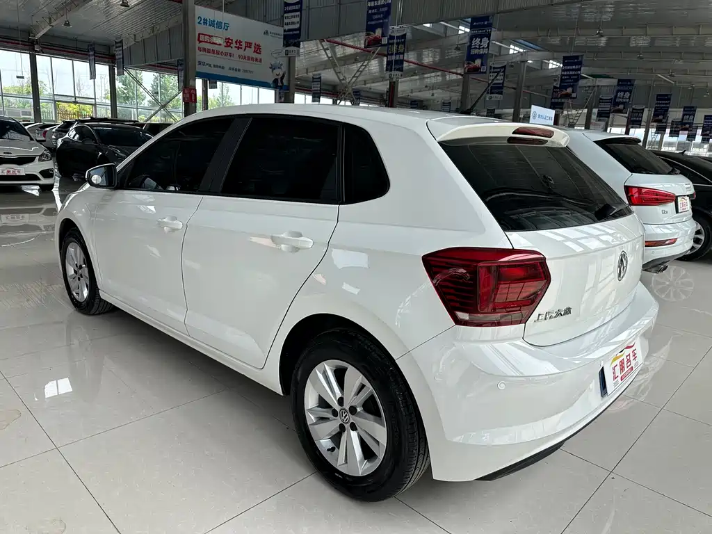 Volkswagen Polo 2019 Plus 1.5L Automatic Panorama Enjoy Edition