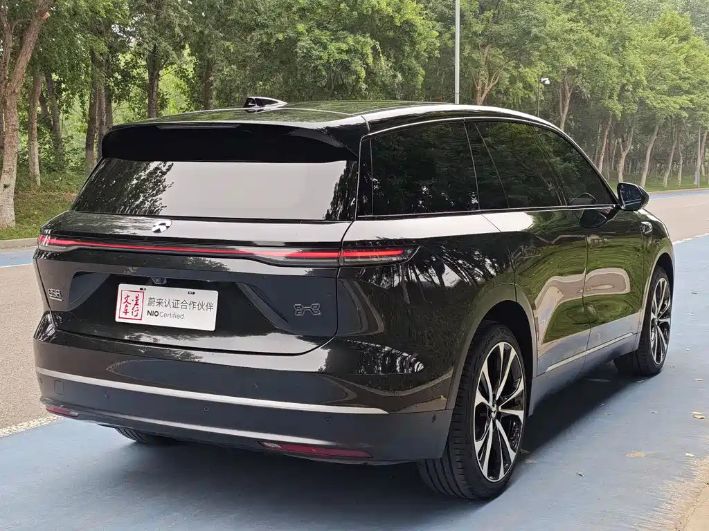 NIO ES8 2023 100kWh Signature Edition