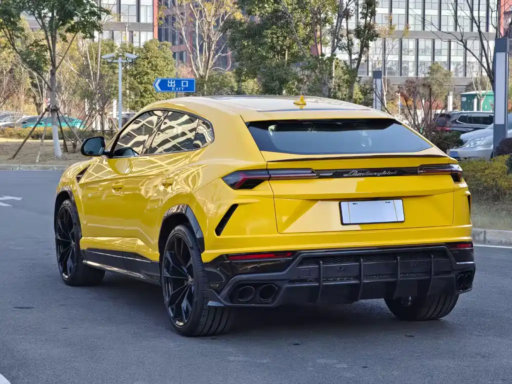 Urus 2018 4.0T V8