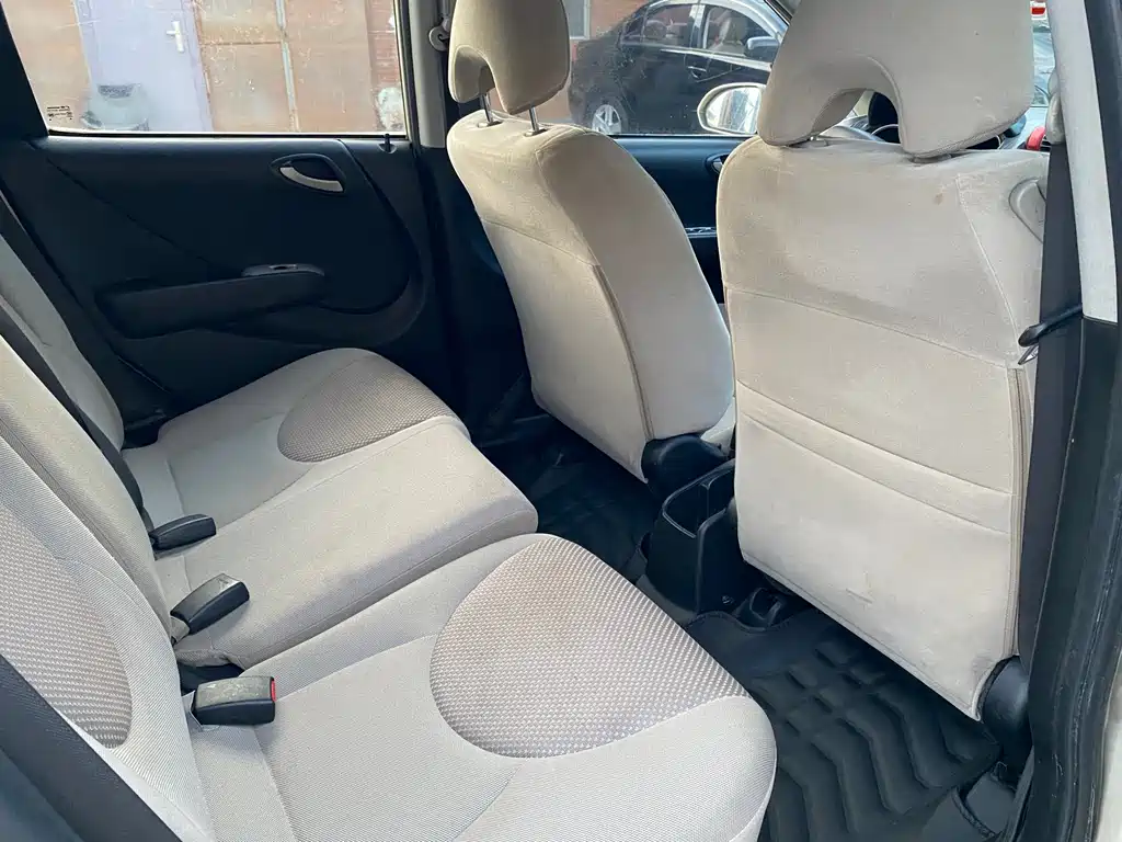 Honda Fit 2008 1.3L Automatic Comfort