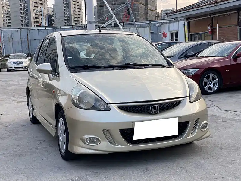 Honda Fit 2008 1.3L Automatic Comfort