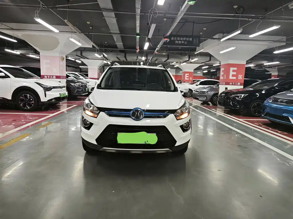 BAIC New Energy EX 2016 EX200 Le Ku Edition