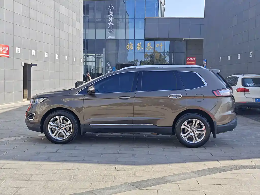 Ford Edge 2016 EcoBoost 245 FWD Hao Rui 7-Seater
