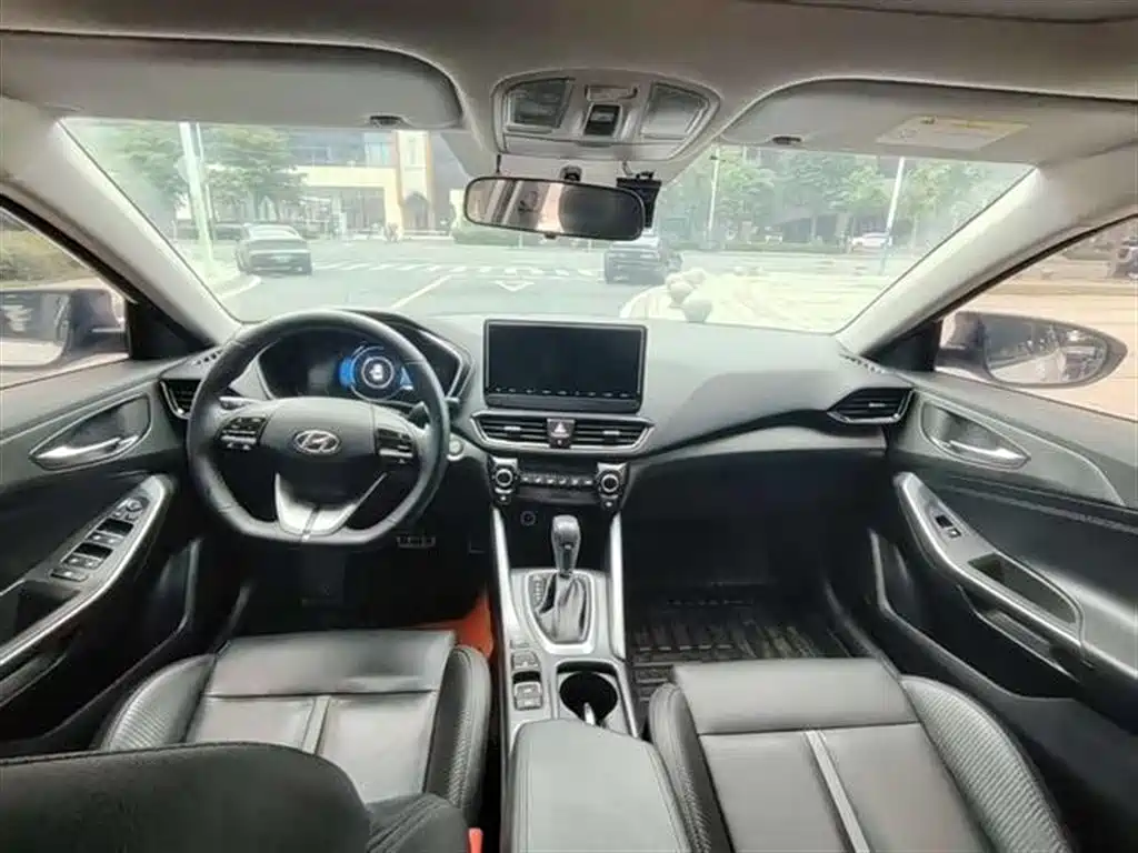 Hyundai LAFESTA 2019 280TGDi Sport Edition China VI