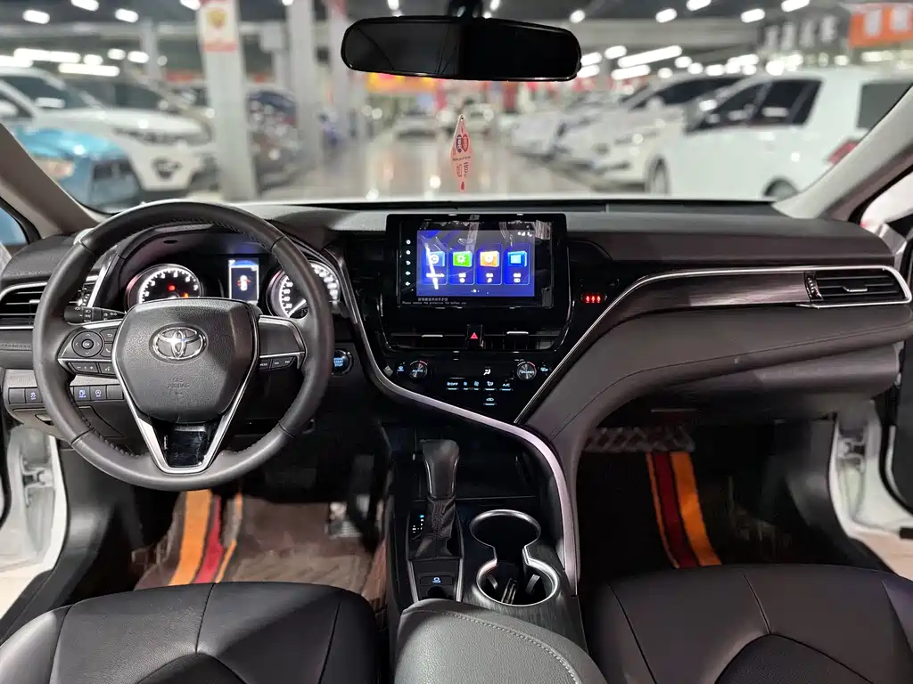 Camry 2023 2.0GVP Leading Edition