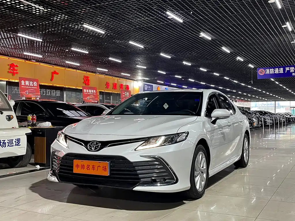 Camry 2023 2.0GVP Leading Edition