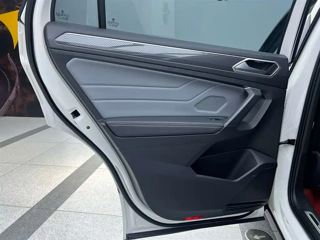 Volkswagen Tiguan X 2022 330TSI FWD Flagship Edition