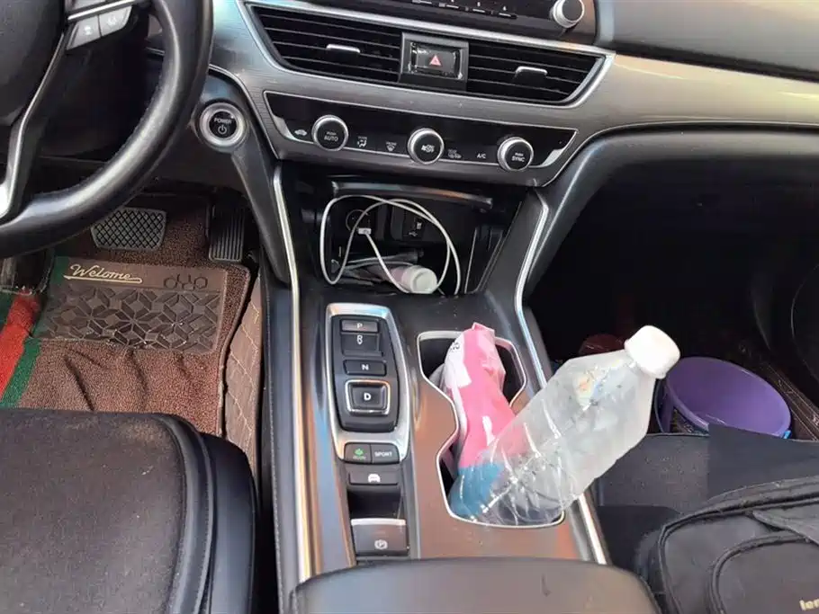 Accord 2018 Hybrid 2.0L Sharp Leading Edition China V