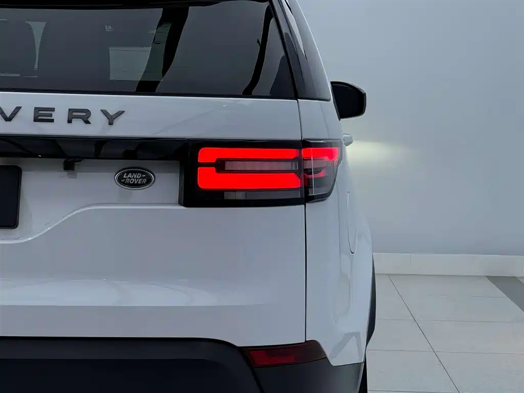 Land Rover Discovery 2017 3.0 SC V6 SE