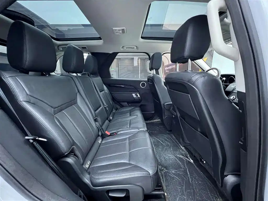 Land Rover Discovery 2017 3.0 SC V6 SE