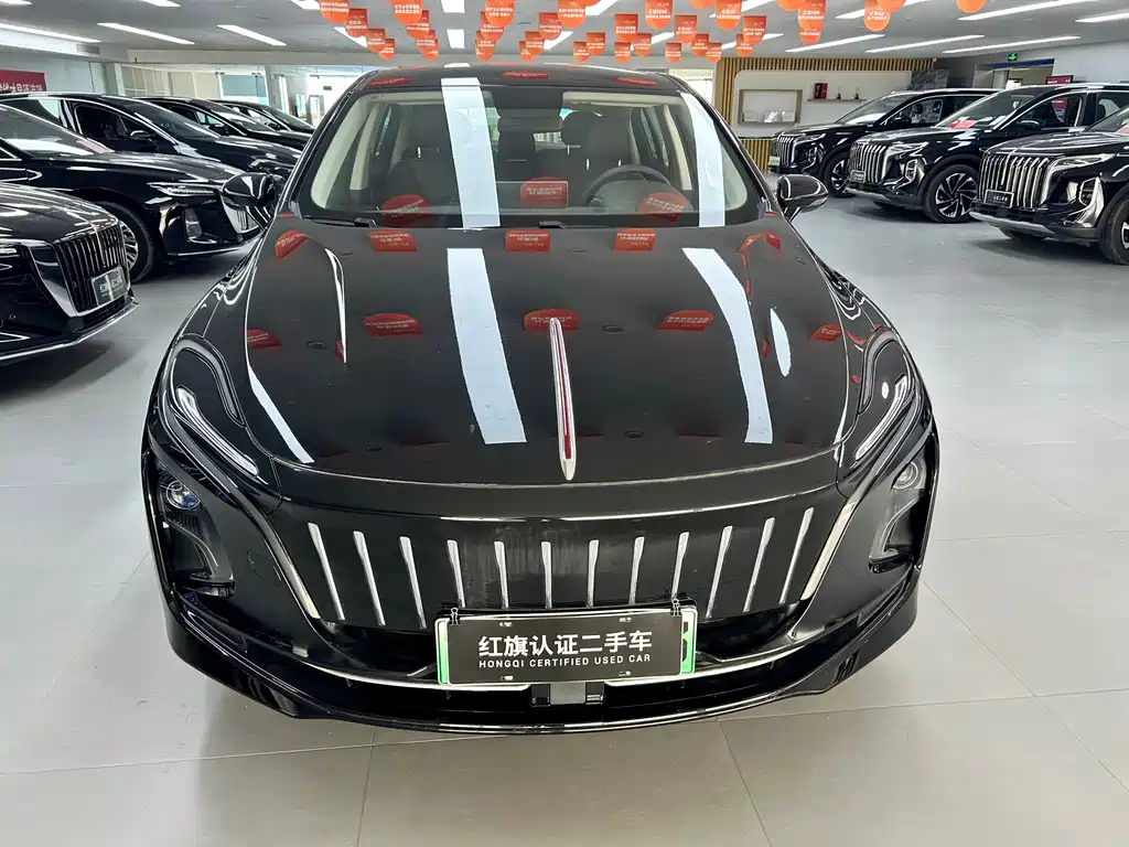 Hongqi E-QM5 2022 431km Charging Le Xiang Edition