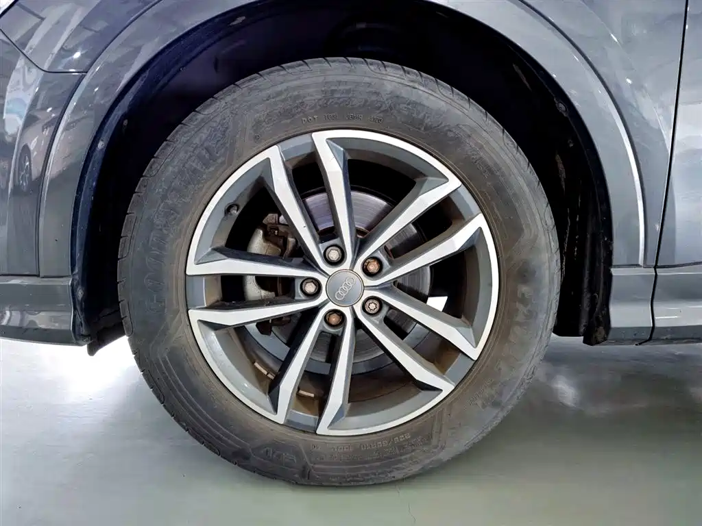 Audi Q3 2020 35 TFSI Progressive Dynamic