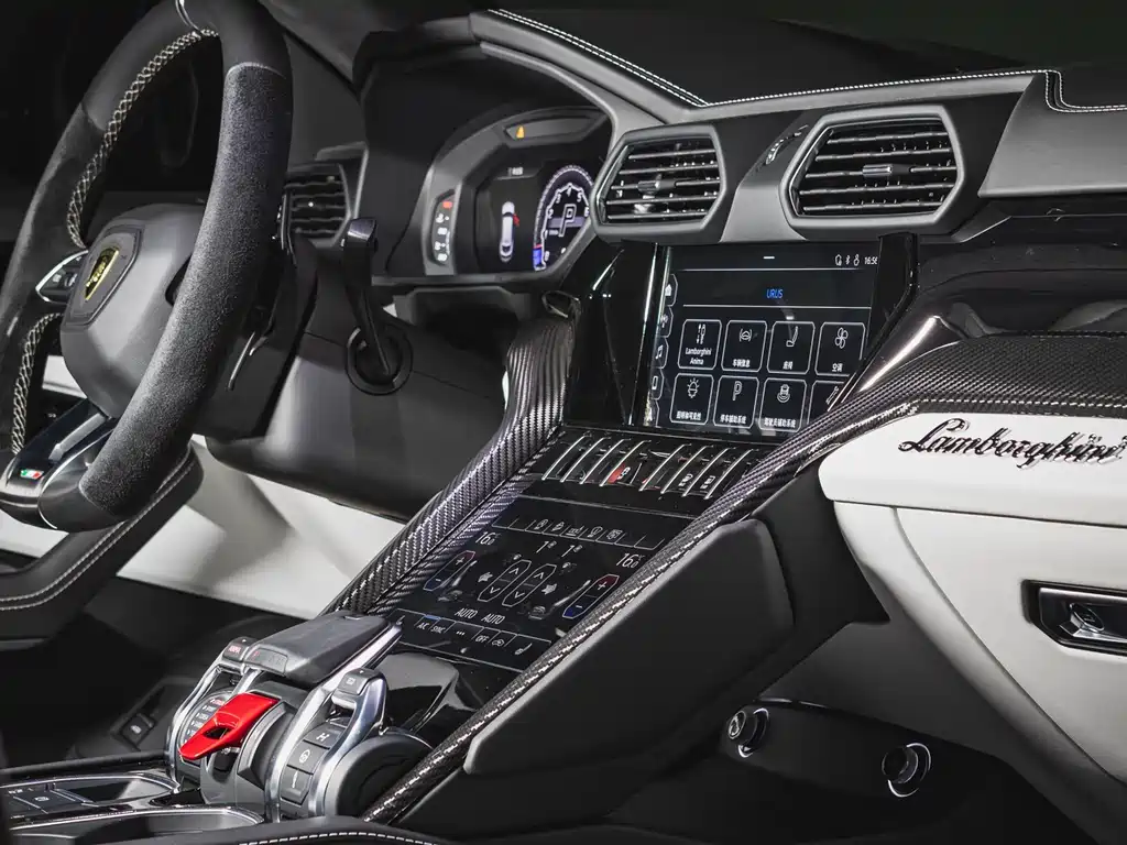 Lamborghini Urus 2021 4.0T V8