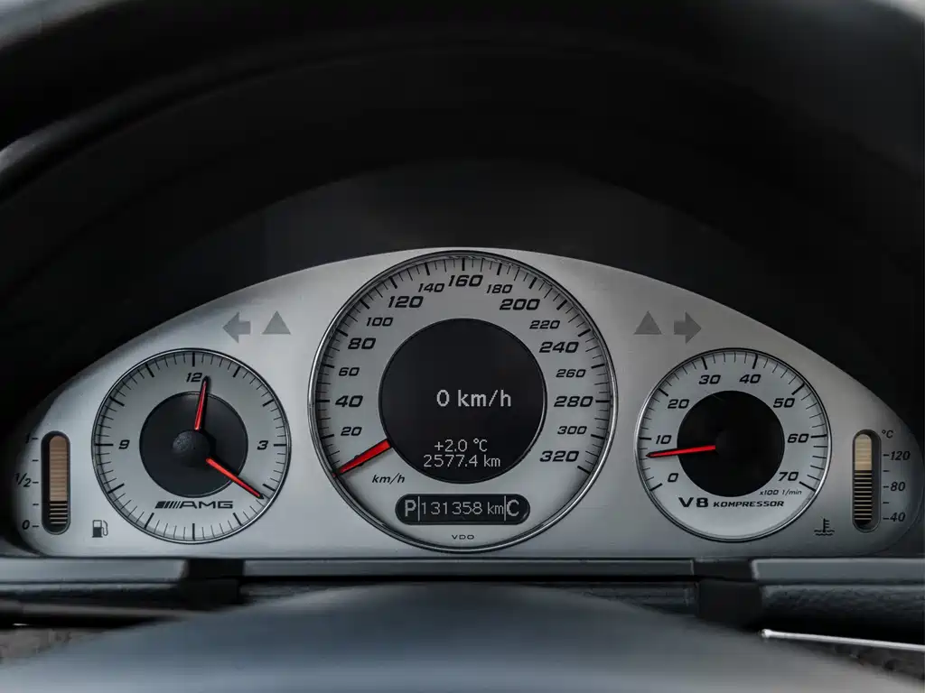 Mercedes-Benz E 55 AMG 2005