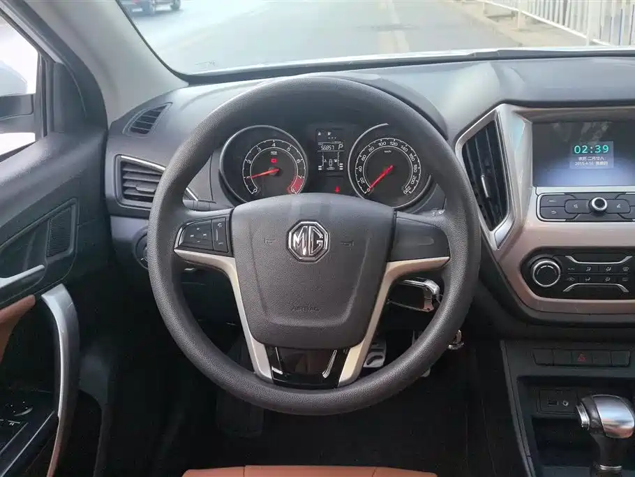 Roewe 360 2016 1.5T Automatic Value Luxury Edition