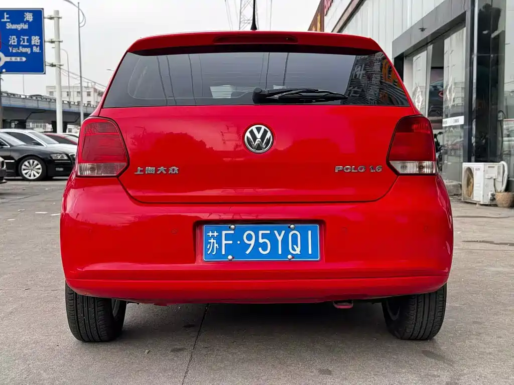 Volkswagen Polo 2011 1.6L Automatic Cool Edition