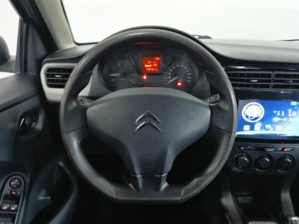 Citroën Elysée 2016 1.6L Manual Fashion