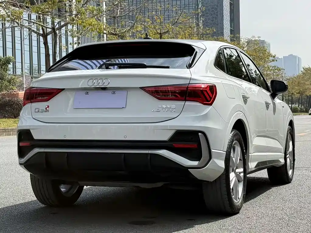Audi Q3 Sportback 2023 40 TFSI Fashion