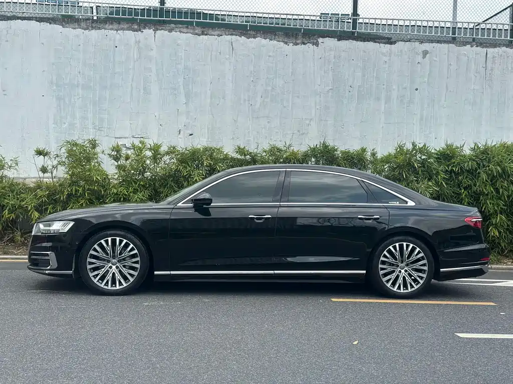 Audi A8L 50 TFSI quattro Luxury 2019