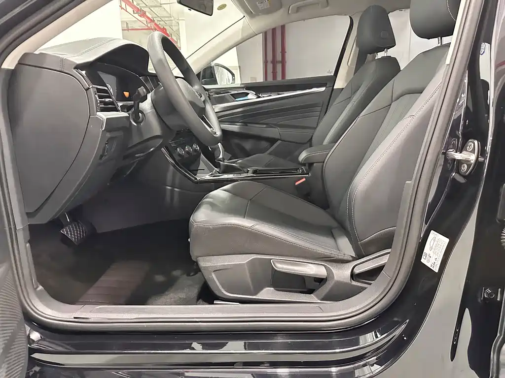 Passat 2024 280TSI Business Edition