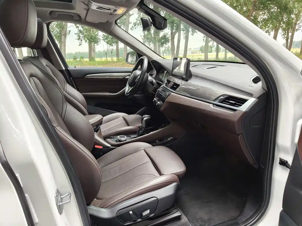 BMW X1 2019 sDrive18Li Premium Edition