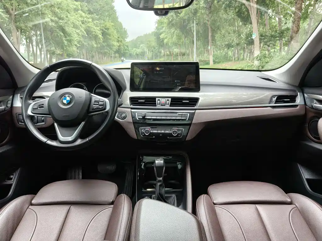 BMW X1 2019 sDrive18Li Premium Edition