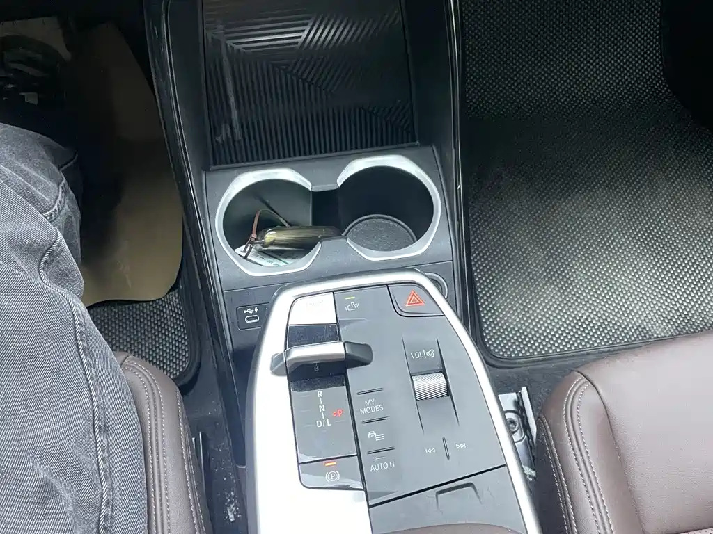 BMW X1 2023 sDrive20Li X Design Package - фото 11